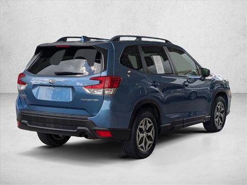 Used 2019 Subaru Forester Premium w/ Popular Package #1 AWD/4WD image 5