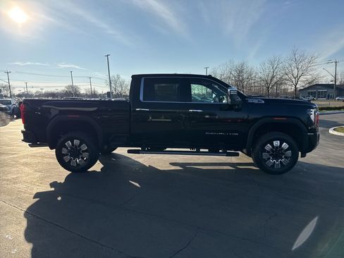 New 2026 GMC Sierra 3500 Denali w/ Denali Reserve Package image 8