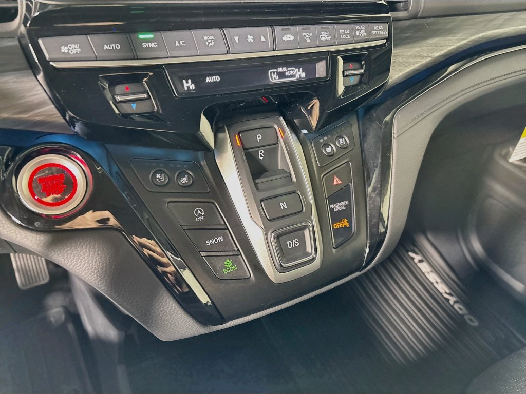 New 2027 Honda Odyssey Elite image 18