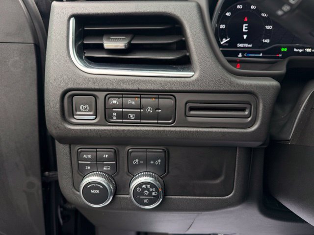 Used 2023 GMC Yukon XL SLT w/ SLT Luxury Package AWD/4WD image 23