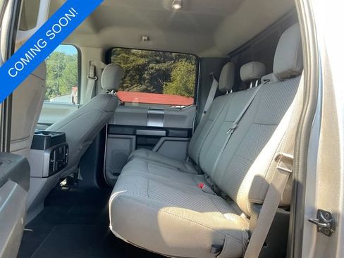 Used 2020 Ford F150 XLT w/ Equipment Group 302A Luxury AWD/4WD image 4