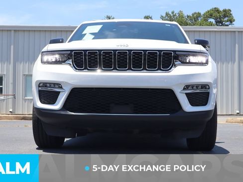 Used 2024 Jeep Grand Cherokee Limited 4xe AWD/4WD image 3