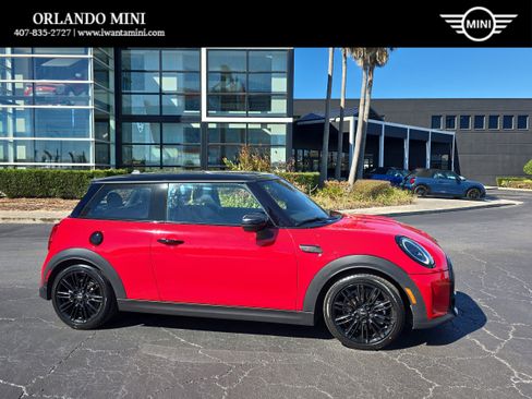 Certified 2023 MINI Cooper S w/ Signature Upholstery Package image 1