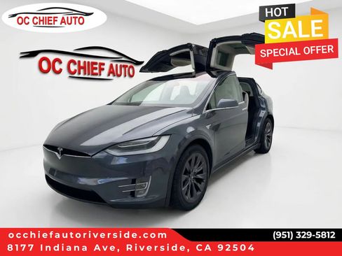 Used 2018 Tesla Model X 100D AWD/4WD image 1