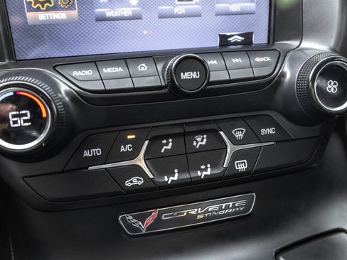 Used 2019 Chevrolet Corvette Stingray Coupe w/ Battery Protection Package RWD image 29