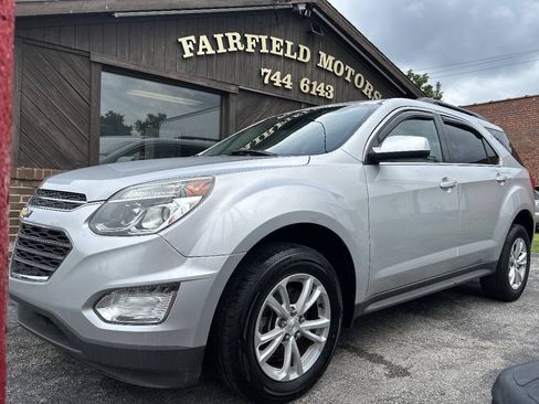 Used 2017 Chevrolet Equinox LT w/ Convenience Package AWD/4WD image 1