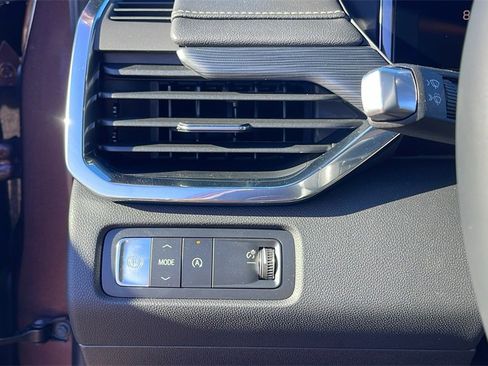 New 2026 GMC Acadia Elevation image 24