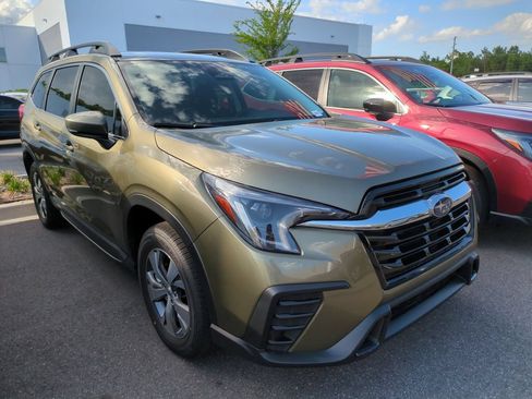 Certified 2025 Subaru Ascent Premium AWD/4WD image 2
