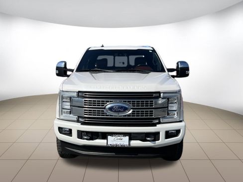 Used 2019 Ford F350 Platinum w/ Platinum Ultimate Package image 7