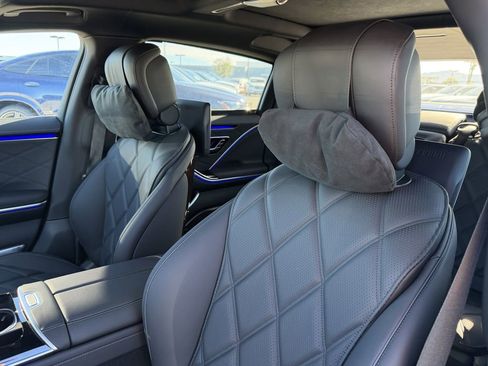 New 2026 Mercedes-Benz Maybach S 580 4MATIC image 19