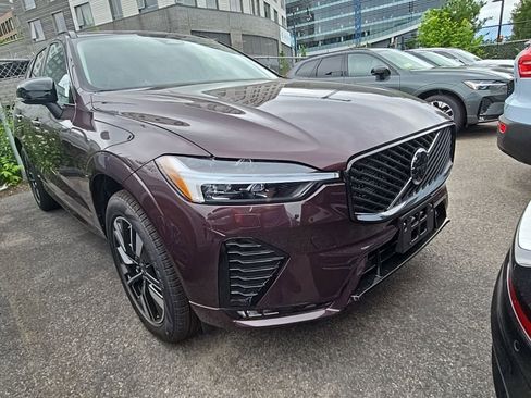 New 2026 Volvo XC60 B5 Core w/ Climate Package AWD/4WD image 10