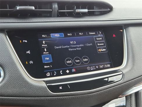 Used 2022 Cadillac XT5 Premium Luxury w/ Technology Package image 14