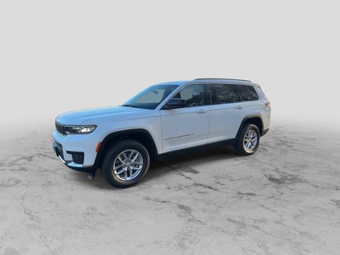 New 2025 Jeep Grand Cherokee L Laredo w/ Luxury Tech Group I image 4