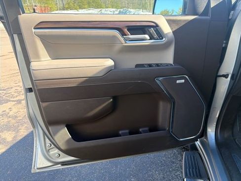 Certified 2024 GMC Sierra 1500 SLT w/ SLT Premium Plus Package image 21