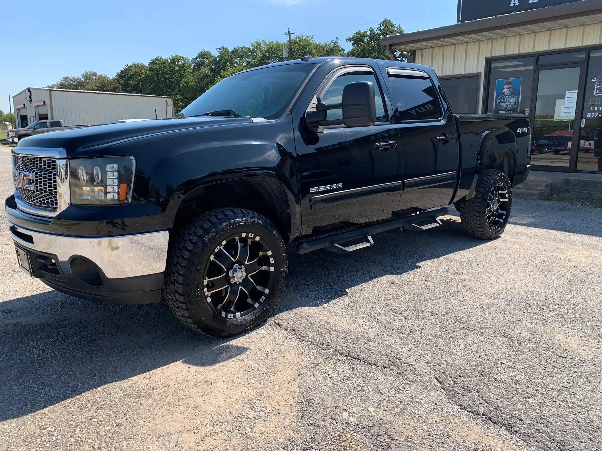Used 2012 GMC Sierra 1500 SLT AWD/4WD image 4