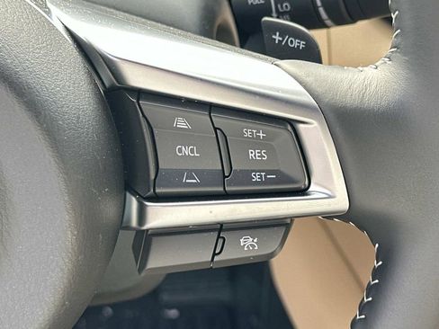 Used 2025 MAZDA MX-5 Miata Grand Touring image 17