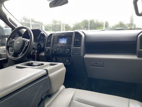 Used 2022 Ford F350 XL w/ Power Equipment Group image 14