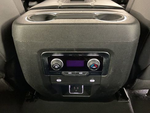 Used 2023 Chevrolet Tahoe LT image 12