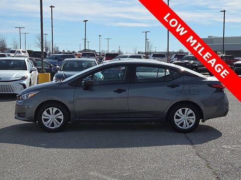 Used 2024 Nissan Versa S w/ Electronics Package image 3