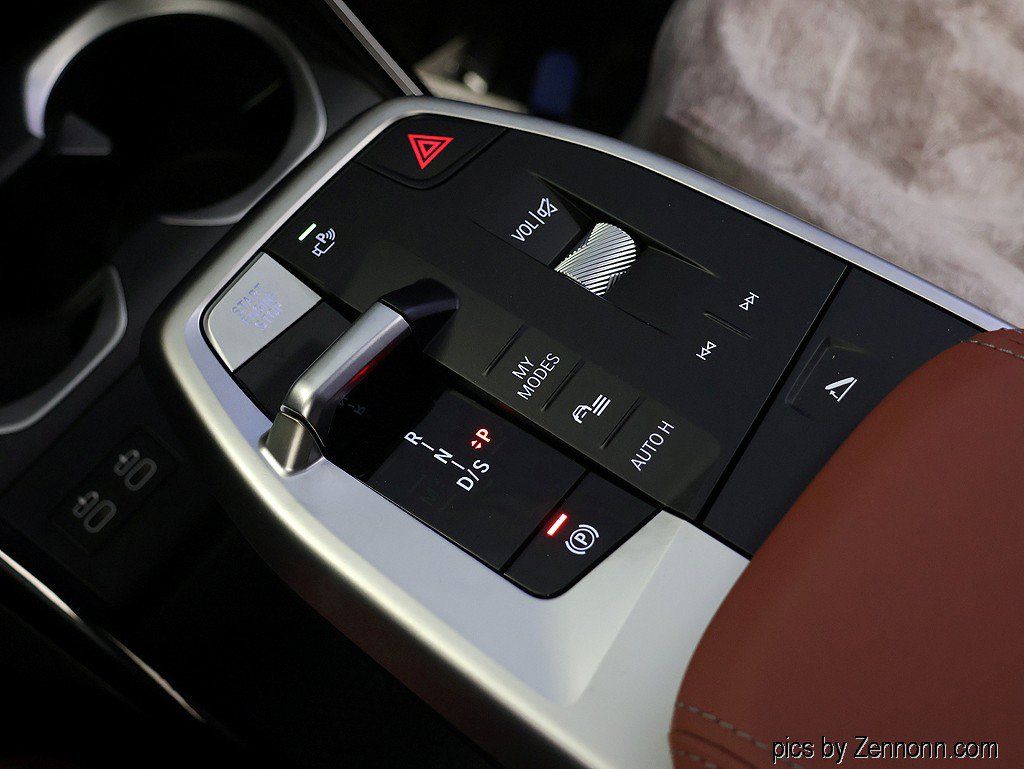 New 2027 BMW X1 xDrive28i AWD/4WD image 26