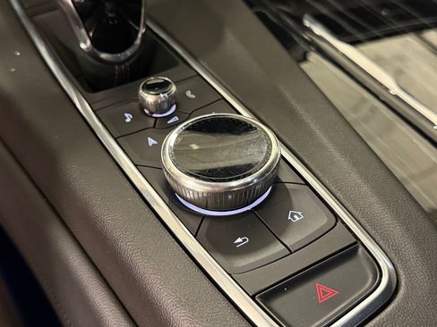 Used 2023 Cadillac Escalade Sport AWD/4WD image 25