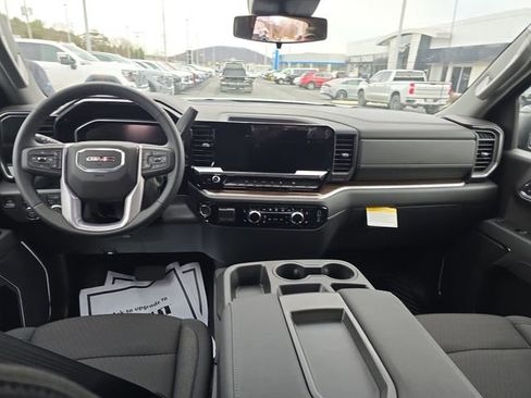 New 2026 GMC Sierra 1500 Elevation image 10