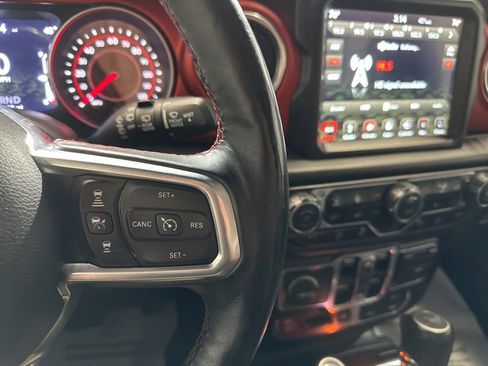 Used 2019 Jeep Wrangler Unlimited Rubicon image 30