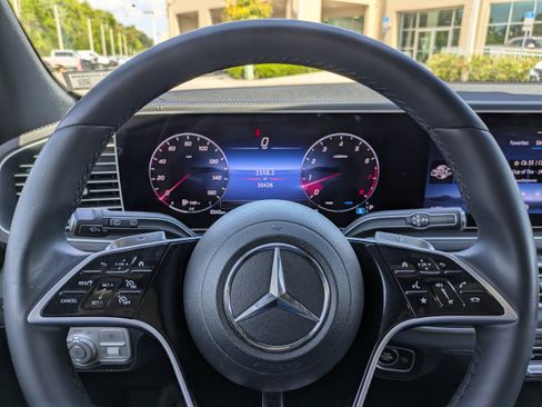 Used 2024 Mercedes-Benz GLE 350 4MATIC image 27