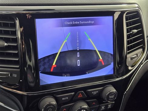 Used 2021 Jeep Grand Cherokee Trailhawk image 19