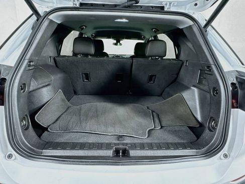 Used 2024 Chevrolet Equinox LT FWD image 26