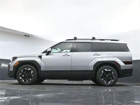 Used 2025 Hyundai Santa Fe SEL image 30