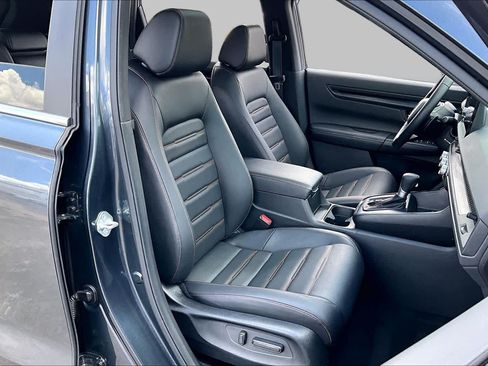 Used 2025 Honda CR-V Sport-L image 9