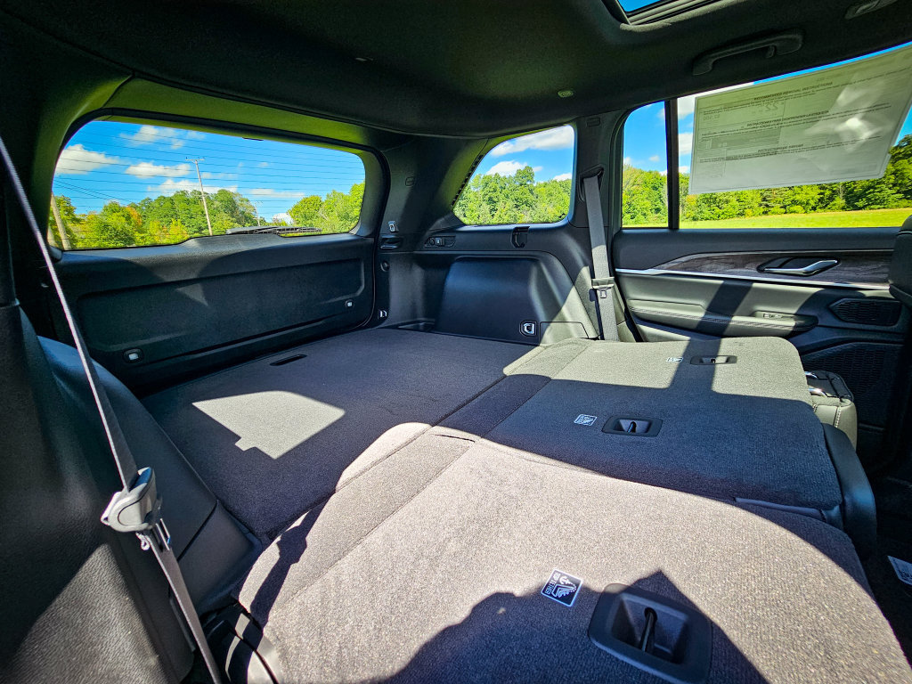 New 2027 Jeep Grand Cherokee Limited AWD/4WD image 42