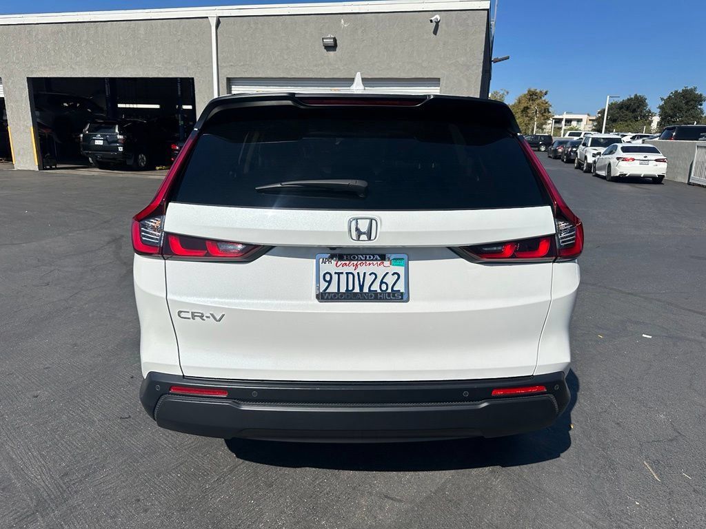 Used 2025 Honda CR-V EX-L image 3