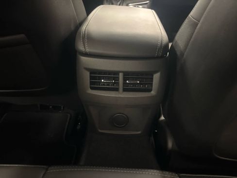 Used 2025 Cadillac CT4 Premium Luxury image 19