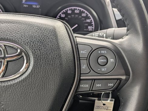 Used 2024 Toyota Camry SE image 25