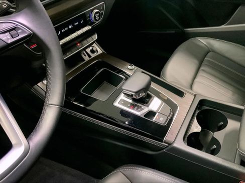 Certified 2023 Audi Q5 2.0T Premium Plus w/ Premium Plus Package image 15