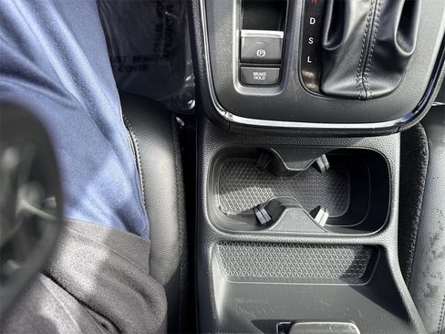 Used 2023 Honda CR-V EX-L image 29