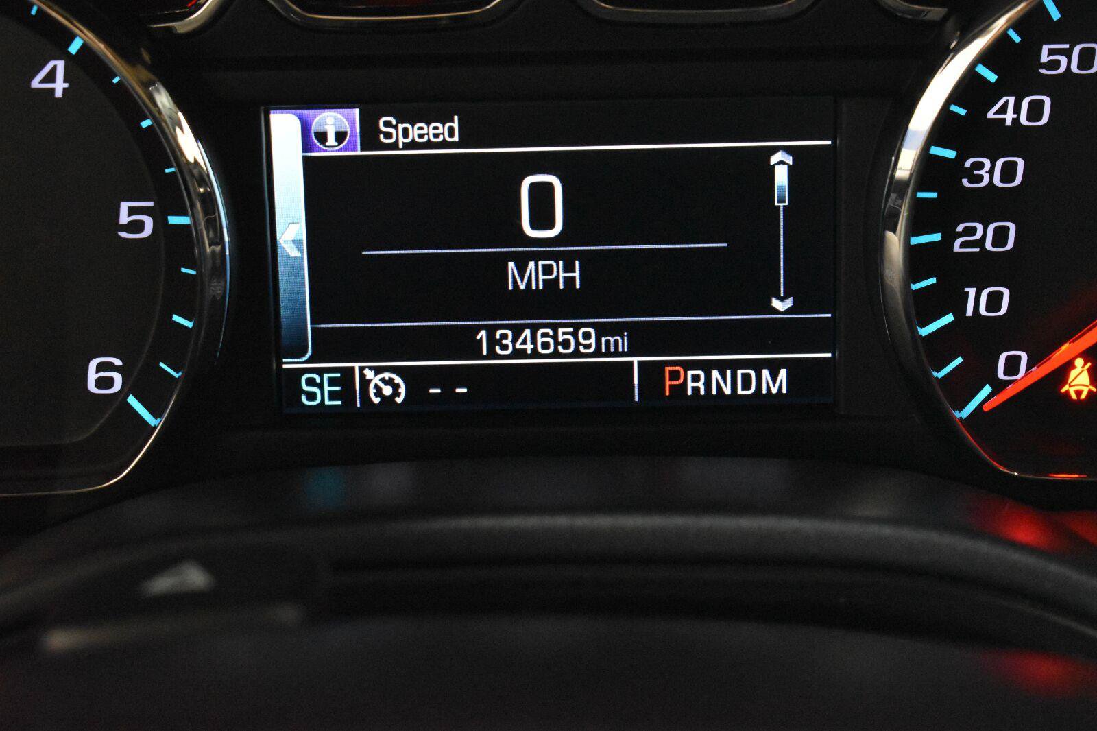 Used 2015 Chevrolet Silverado 1500 LT w/ LT Convenience Package AWD/4WD image 19