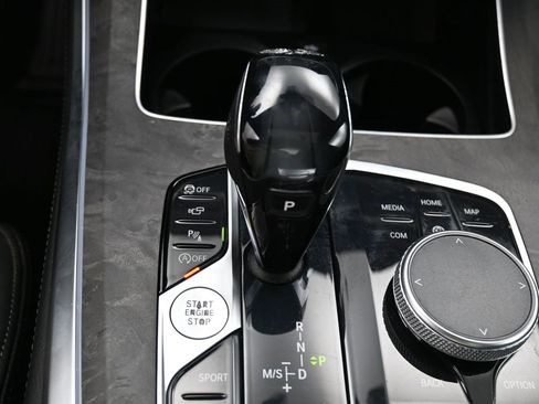 Used 2019 BMW X5 xDrive40i w/ Premium Package 2 image 29