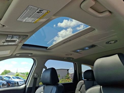 Used 2024 Kia Telluride S w/ S Sunroof Package AWD/4WD image 15