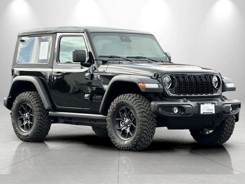 Used 2025 Jeep Wrangler Willys image 9