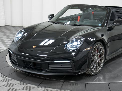 Certified 2020 Porsche 911 Carrera S image 34
