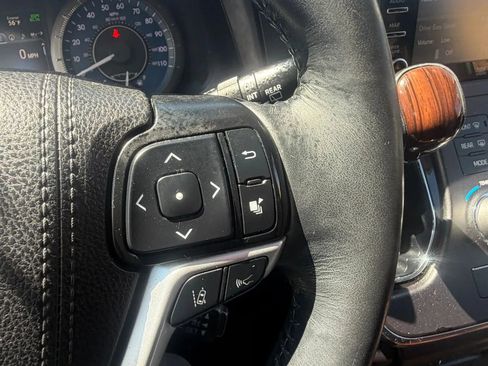 Used 2019 Toyota Sienna Limited Premium AWD/4WD image 25