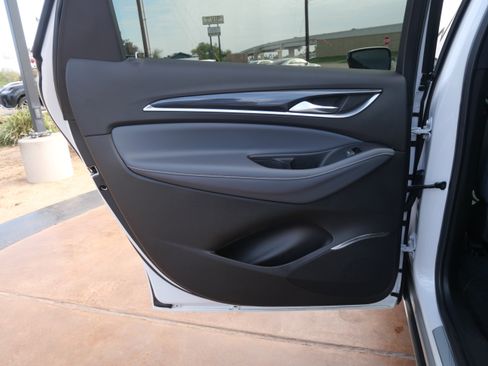 Used 2023 Buick Enclave Premium w/ Experience Buick Package image 8