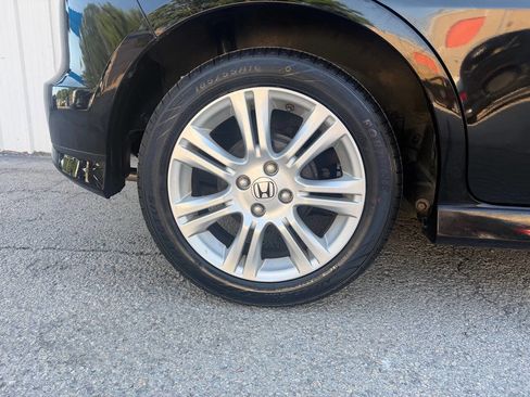 Used 2010 Honda Fit Sport image 31