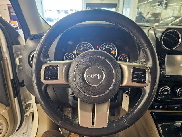 Used 2014 Jeep Patriot Limited w/ Sun/Sound Group AWD/4WD image 15