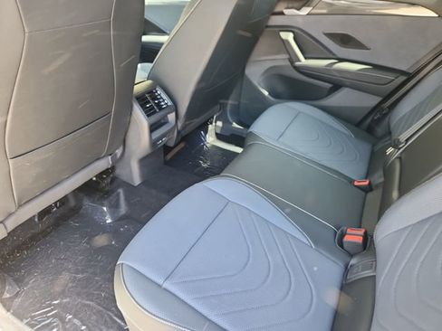 New 2026 Volkswagen Tiguan SE R-Line AWD/4WD image 8