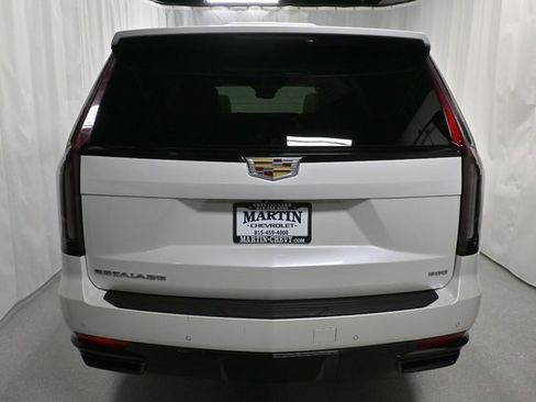 Used 2021 Cadillac Escalade Sport w/ Driver Assist Tech Package image 5