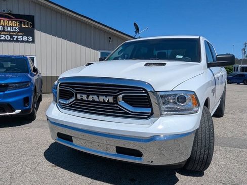 Used 2021 RAM 1500 Classic SLT RWD image 12